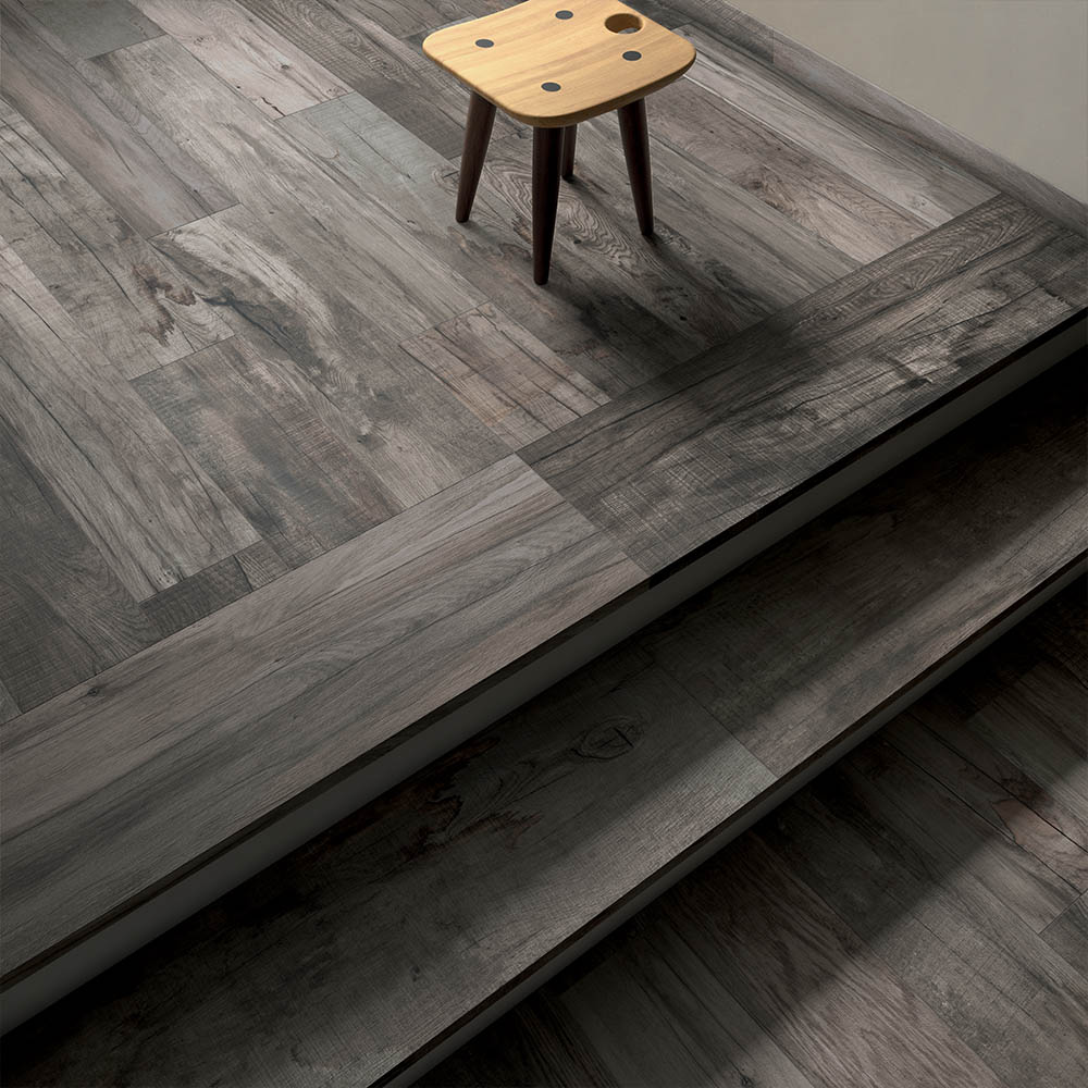 Delfino Grey